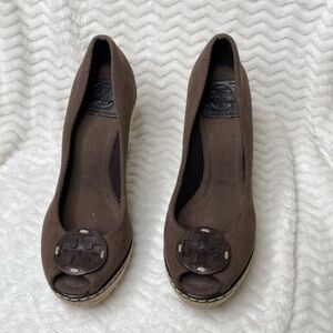 Tory Burch Peep Toe Wedge Espadrille Canvas Shoes Womens Size 9.5M